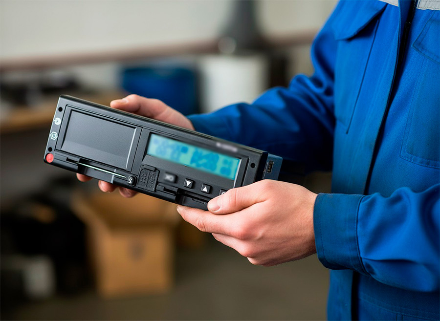 Как правильно выбрать подрядчика для установки тахографа? Как правильно выбрать подрядчика для установки тахографа?